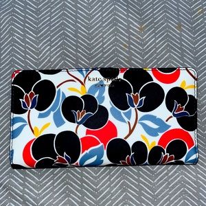 Kate Spade Large Slim Bifold Wallet